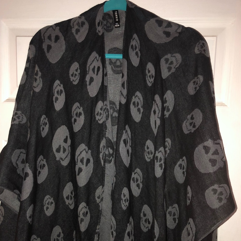 Torrid skulls ruana wrap